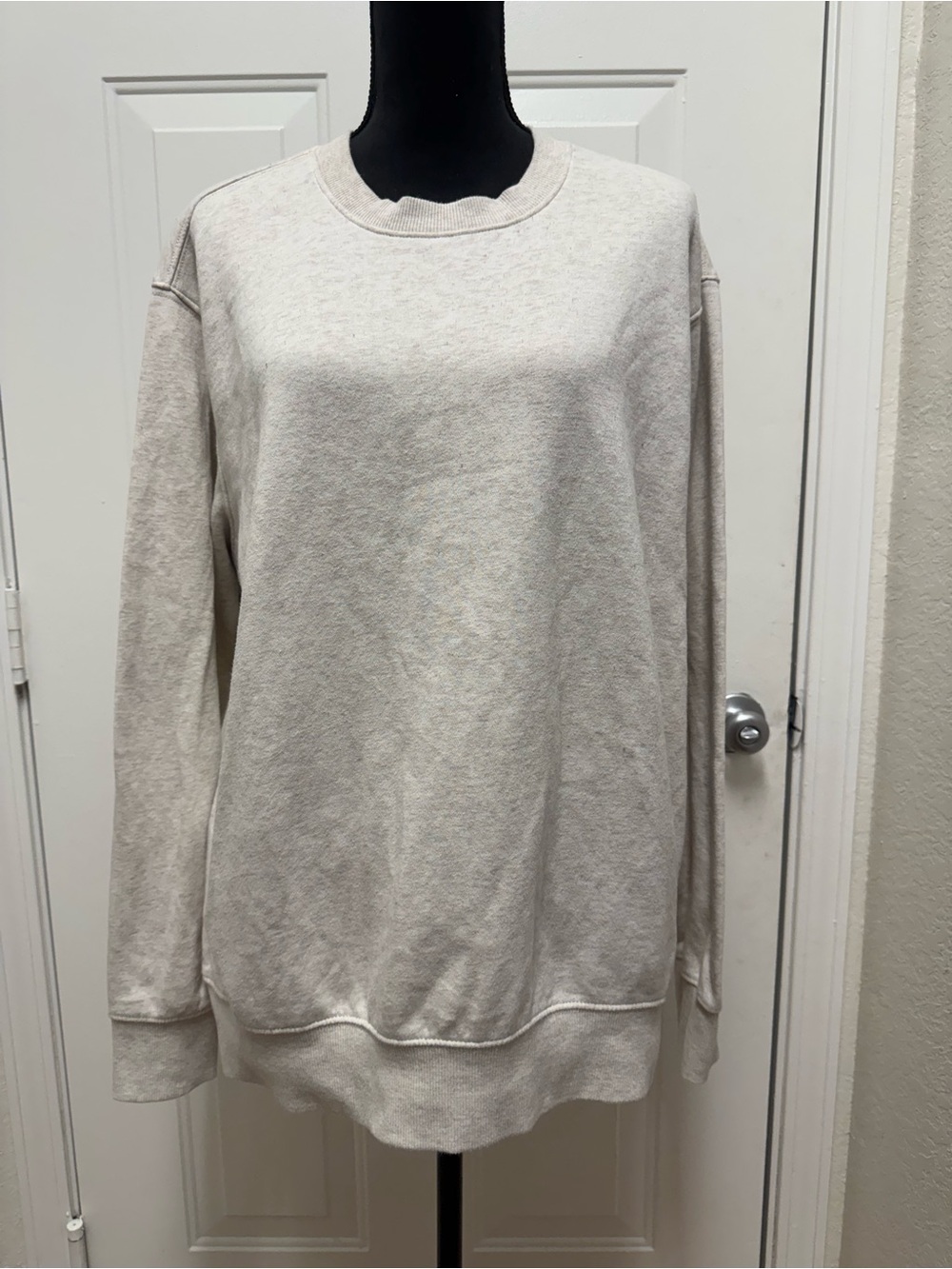 Goodfellow & Co Cream Pullover Sweatshirt 0103